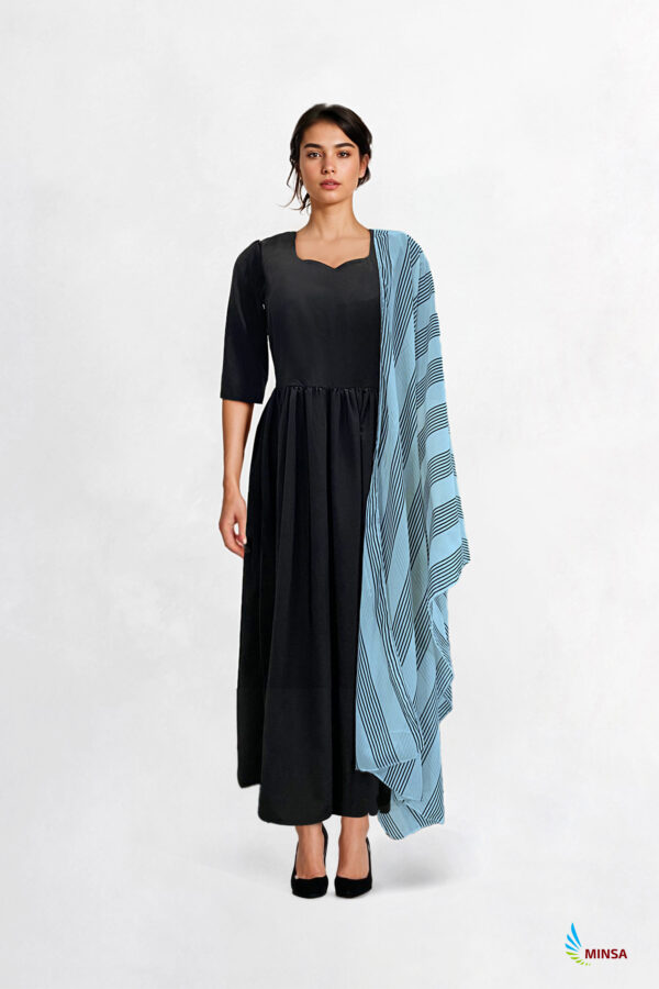 Black Party Dress With Shawl - Image 3